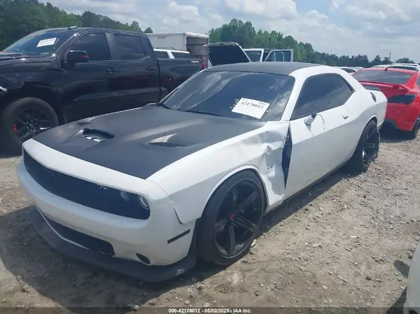 2C3CDZFJ1LH117418 2020 DODGE CHALLENGER - Image 2