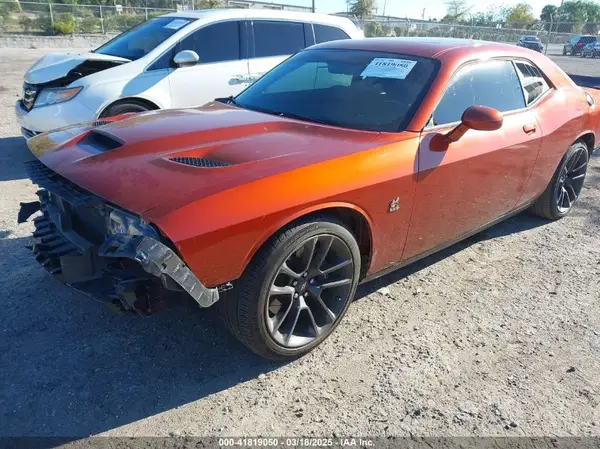 2C3CDZFJ1LH243603 2020 DODGE CHALLENGER - Image 2