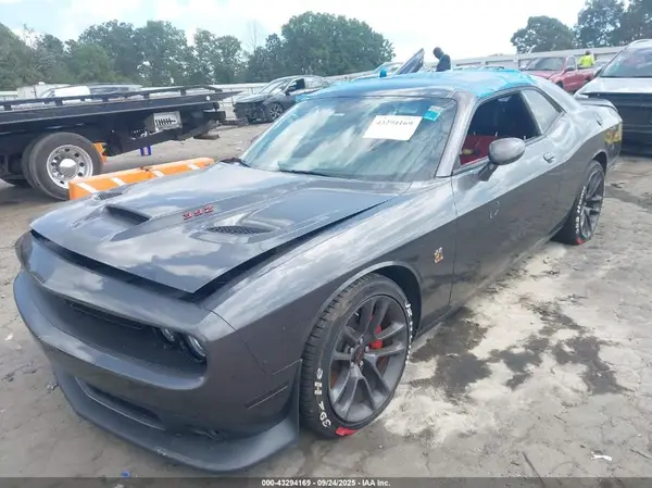 2C3CDZFJ1LH246307 2020 DODGE CHALLENGER - Image 2