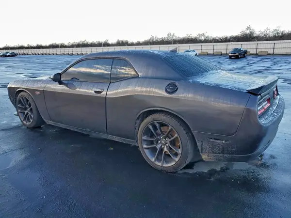 2C3CDZFJ1MH503080 2021 DODGE CHALLENGER - Image 2