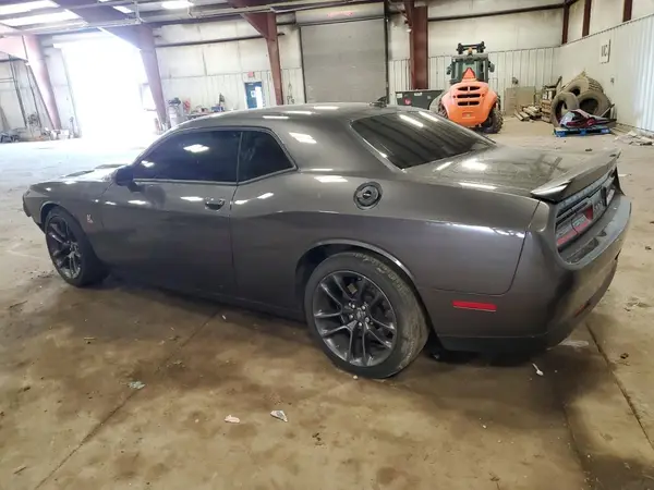 2C3CDZFJ1MH627978 2021 DODGE CHALLENGER - Image 2
