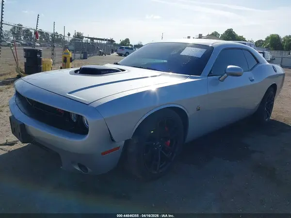 2C3CDZFJ1NH135775 2022 DODGE CHALLENGER - Image 2