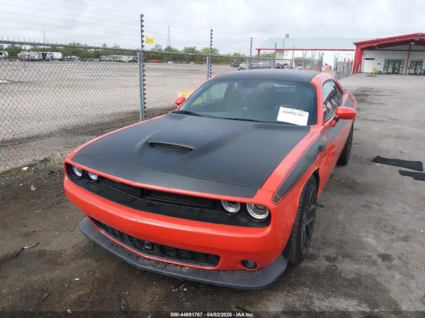 2C3CDZFJ1PH527027 2023 DODGE CHALLENGER - Image 2
