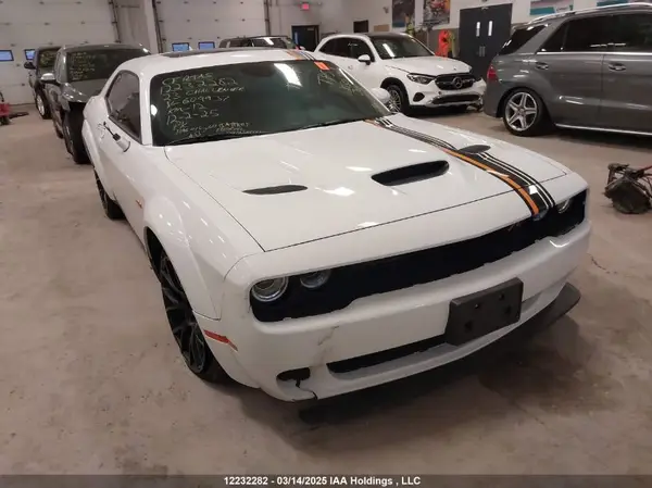 2C3CDZFJ1PH609937 2023 DODGE CHALLENGER - Image 1