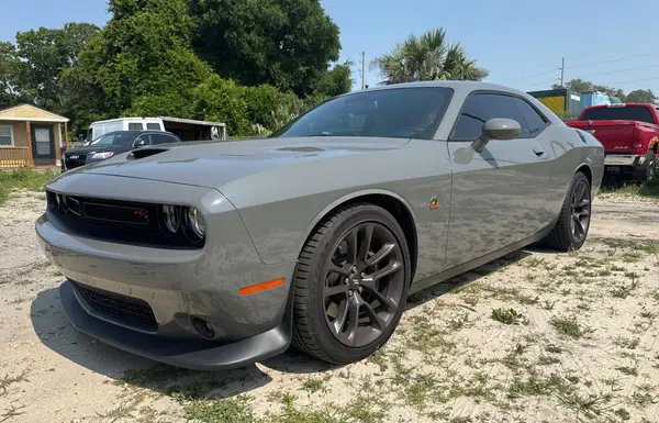 2C3CDZFJ1PH621473 2023 DODGE CHALLENGER - Image 2