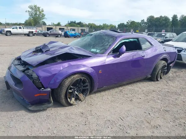 2C3CDZFJ1PH624857 2023 DODGE CHALLENGER - Image 2
