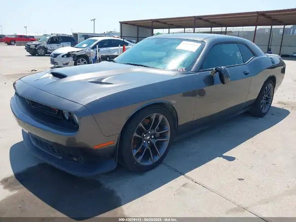 2C3CDZFJ1PH669703 2023 DODGE CHALLENGER - Image 2