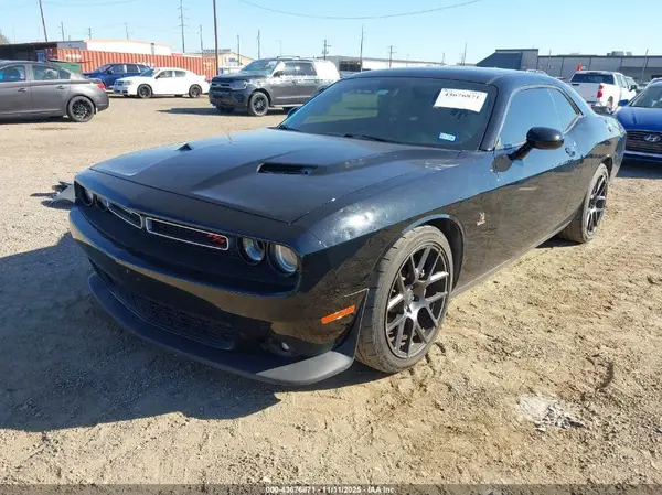 2C3CDZFJ2GH101492 2016 DODGE CHALLENGER - Image 2