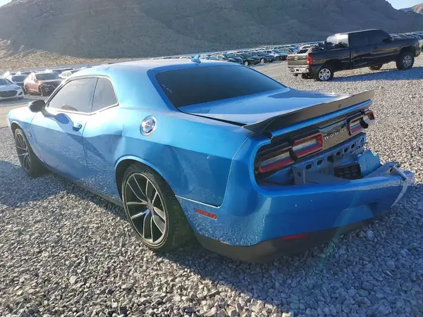 2C3CDZFJ2GH168495 2016 DODGE CHALLENGER - Image 2