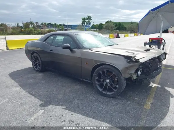 2C3CDZFJ2GH254938 2016 DODGE CHALLENGER - Image 1