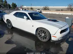 2C3CDZFJ2GH332103 2016 DODGE CHALLENGER