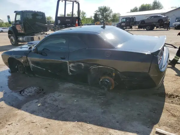 2C3CDZFJ2HH587612 2017 DODGE CHALLENGER - Image 2