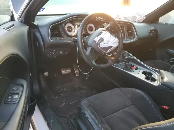 2C3CDZFJ2HH613237 2017 DODGE CHALLENGER - Image 8
