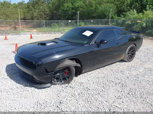 2C3CDZFJ2JH131440 2018 DODGE CHALLENGER - Image 2