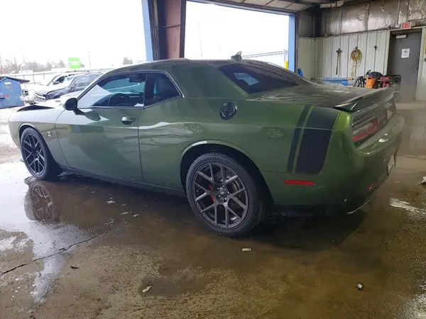 2C3CDZFJ2JH334604 2018 DODGE CHALLENGER - Image 2