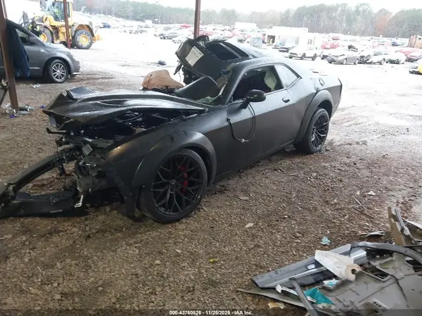 2C3CDZFJ2KH534996 2019 DODGE CHALLENGER - Image 2
