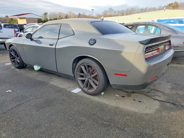 2C3CDZFJ2KH607123 2019 DODGE CHALLENGER - Image 2