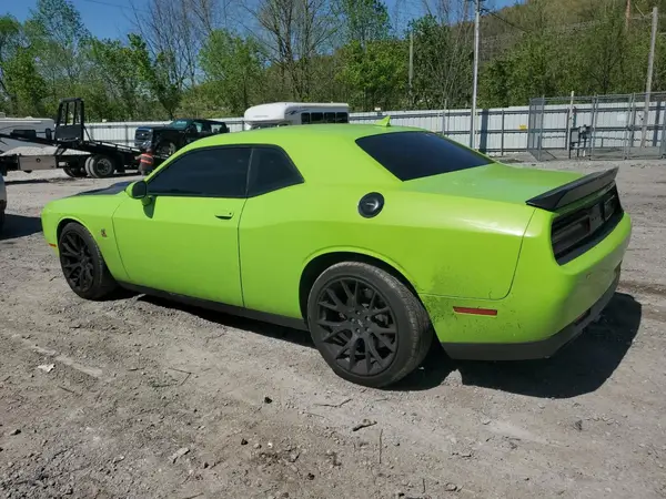 2C3CDZFJ2KH701535 2019 DODGE CHALLENGER - Image 2