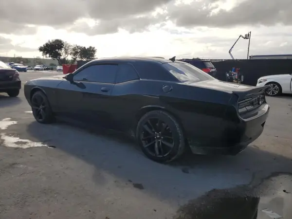 2C3CDZFJ2KH741582 2019 DODGE CHALLENGER - Image 2