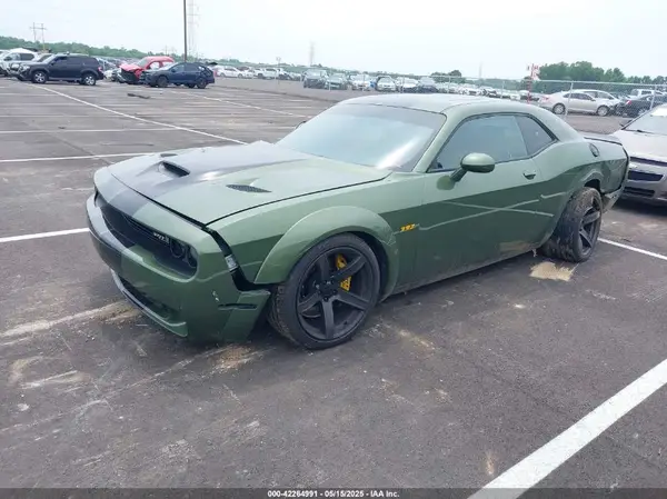 2C3CDZFJ2MH559741 2021 DODGE CHALLENGER - Image 2