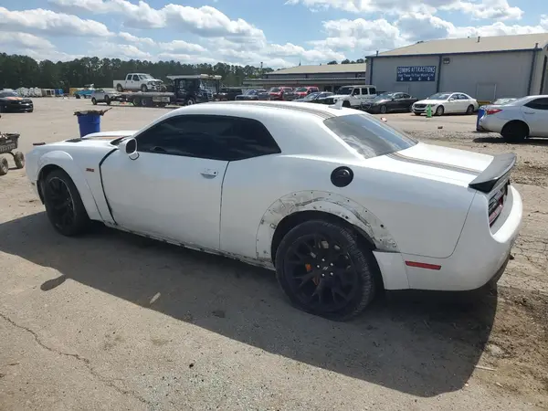 2C3CDZFJ2NH174858 2022 DODGE CHALLENGER - Image 2