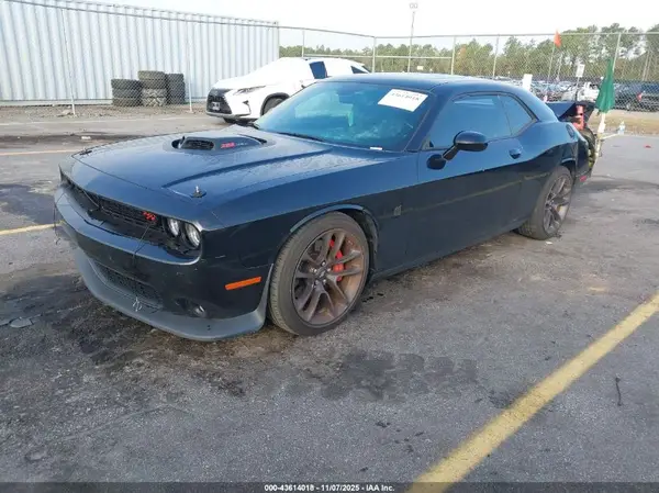 2C3CDZFJ2NH215652 2022 DODGE CHALLENGER - Image 2