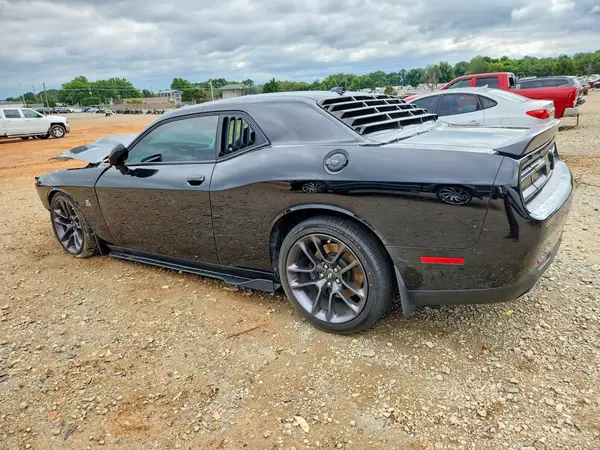2C3CDZFJ2PH694237 2023 DODGE CHALLENGER - Image 2