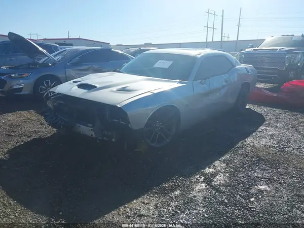 2C3CDZFJ2PH695467 2023 DODGE CHALLENGER - Image 2