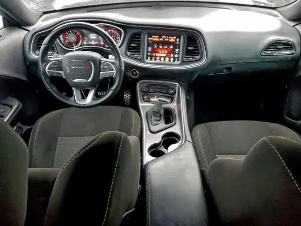 2C3CDZFJ3GH100383 2016 DODGE CHALLENGER - Image 8