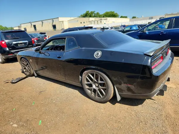 2C3CDZFJ3GH265219 2016 DODGE CHALLENGER - Image 2