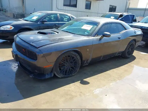 2C3CDZFJ3GH289908 2016 DODGE CHALLENGER - Image 2