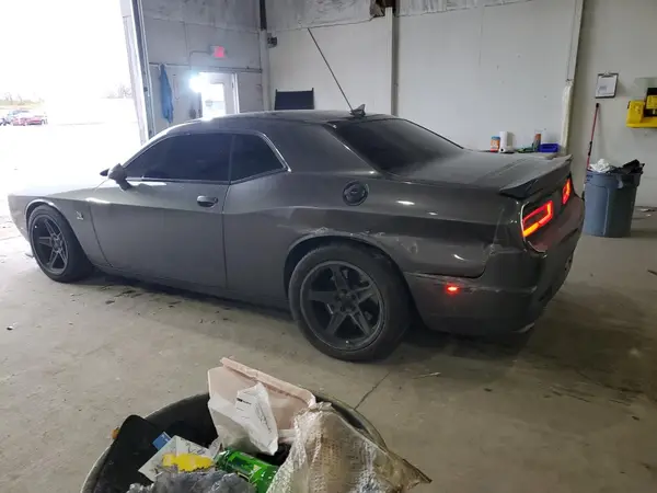 2C3CDZFJ3GH299578 2016 DODGE CHALLENGER - Image 2