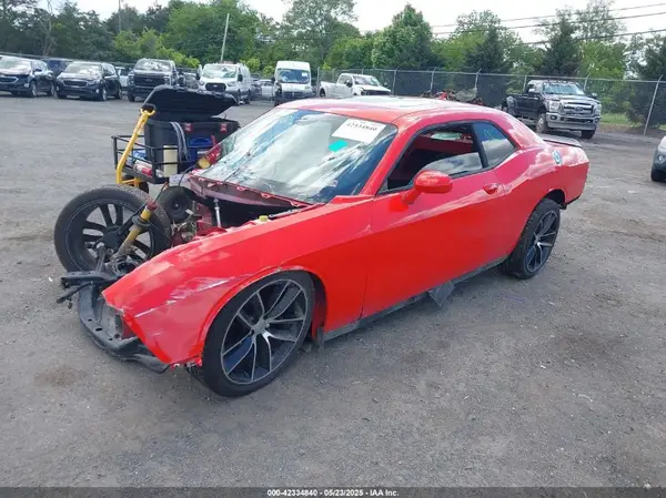 2C3CDZFJ3GH322969 2016 DODGE CHALLENGER - Image 2