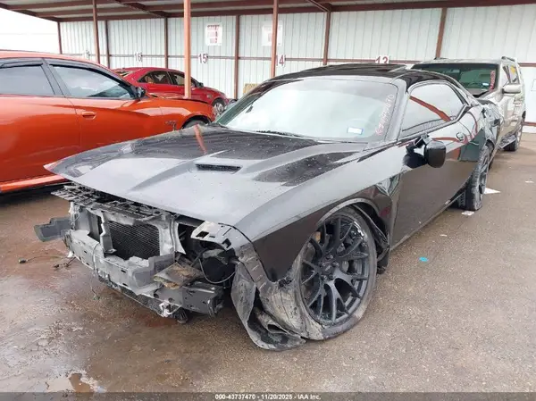 2C3CDZFJ3HH502678 2017 DODGE CHALLENGER - Image 2
