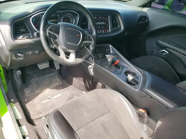 2C3CDZFJ3HH592365 2017 DODGE CHALLENGER - Image 8