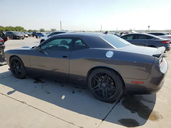 2C3CDZFJ3HH633240 2017 DODGE CHALLENGER - Image 2