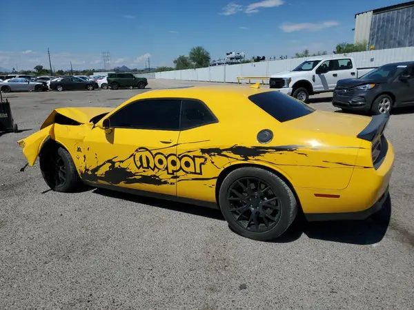 2C3CDZFJ3HH657909 2017 DODGE CHALLENGER - Image 2