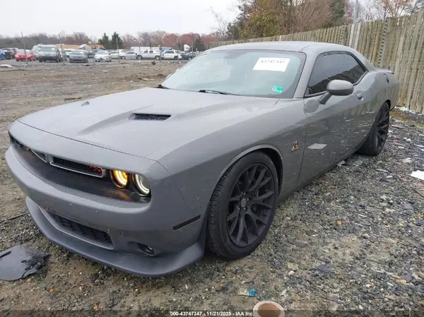 2C3CDZFJ3HH665895 2017 DODGE CHALLENGER - Image 2