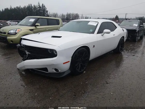 2C3CDZFJ3JH127610 2018 DODGE CHALLENGER - Image 2