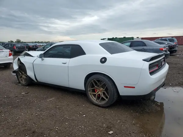 2C3CDZFJ3JH251585 2018 DODGE CHALLENGER - Image 2