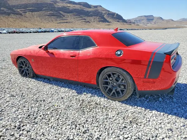 2C3CDZFJ3JH283890 2018 DODGE CHALLENGER - Image 2