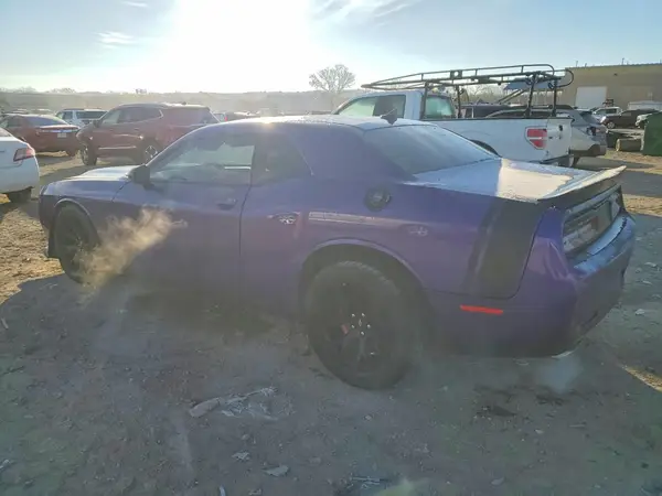 2C3CDZFJ3JH310960 2018 DODGE CHALLENGER - Image 2