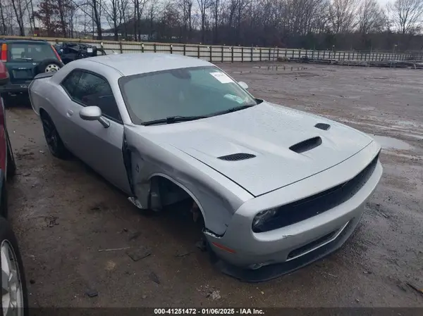 2C3CDZFJ3KH680520 2019 DODGE CHALLENGER - Image 1