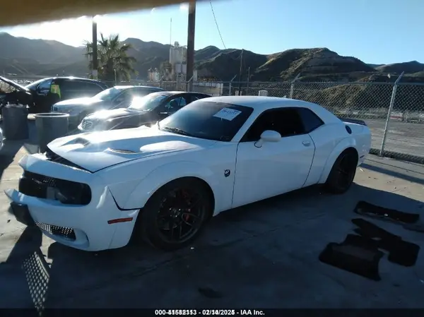 2C3CDZFJ3KH724287 2019 DODGE CHALLENGER - Image 2