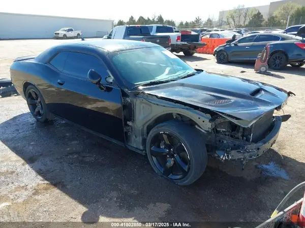 2C3CDZFJ3KH747617 2019 DODGE CHALLENGER - Image 1