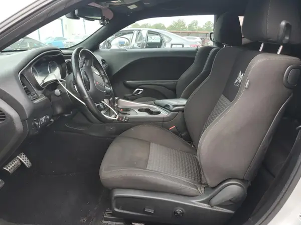 2020 DODGE CHALLENGER auction photo 7