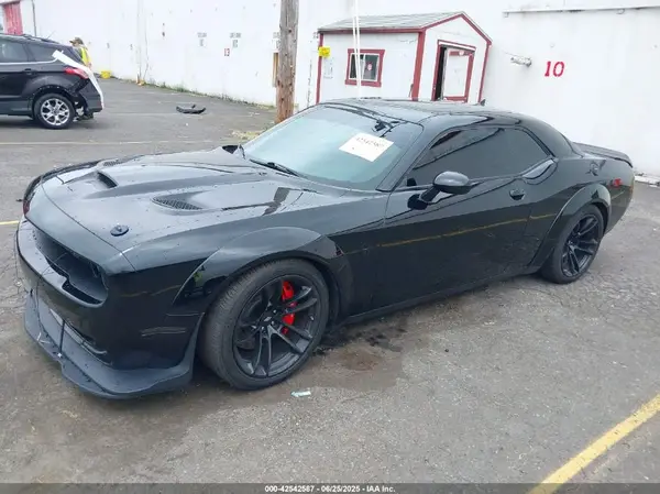 2C3CDZFJ3LH179371 2020 DODGE CHALLENGER - Image 2