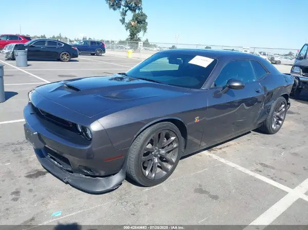 2C3CDZFJ3MH650887 2021 DODGE CHALLENGER - Image 2