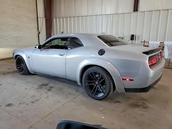 2C3CDZFJ3MH676986 2021 DODGE CHALLENGER - Image 2