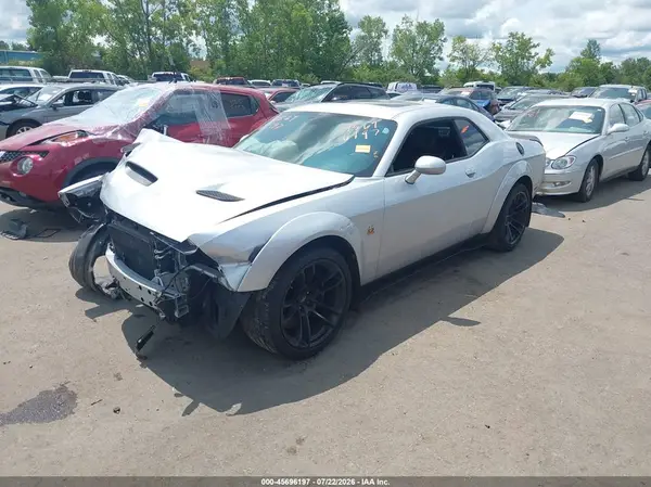 2C3CDZFJ3PH549417 2023 DODGE CHALLENGER - Image 2